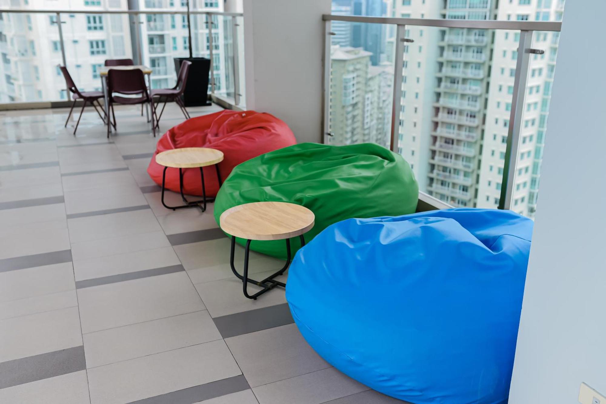 Luxe Suite At Bcct - Bgc'S Prime Studio - Gym, Infinity Pool With Breathtaking Skyline View Taguig Exterior photo